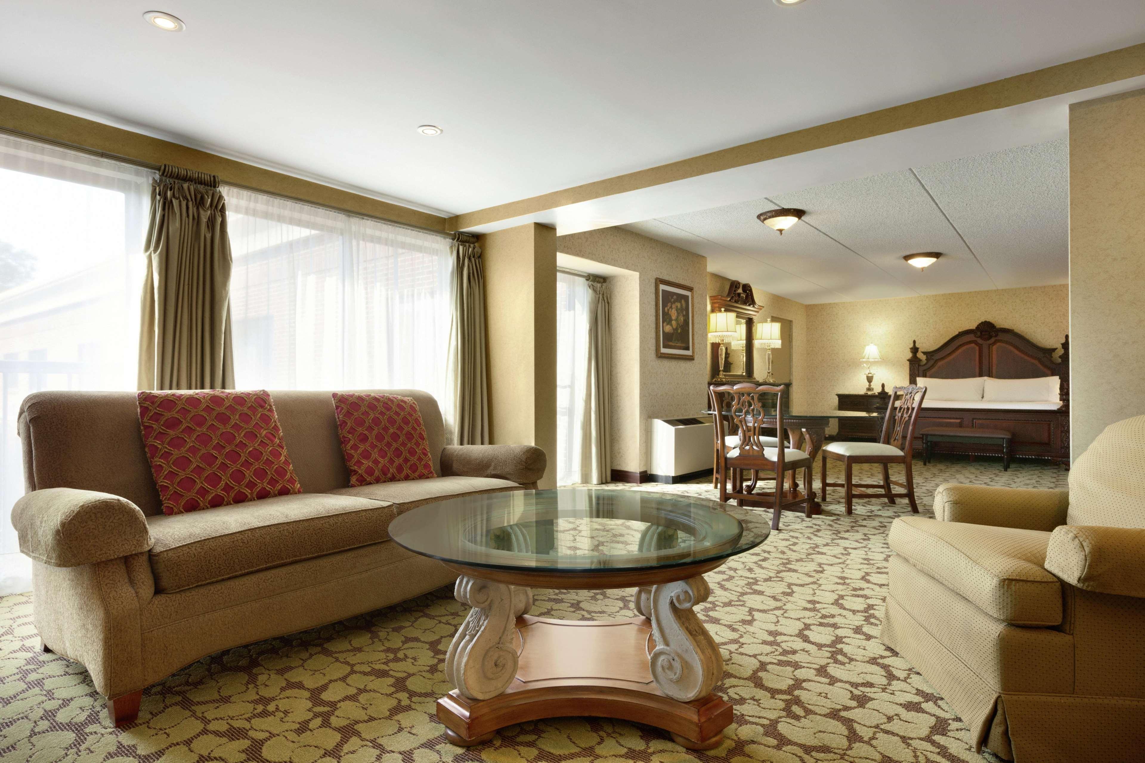 Hilton Garden Inn Rochester/Pittsford Bushnell Basin Экстерьер фото