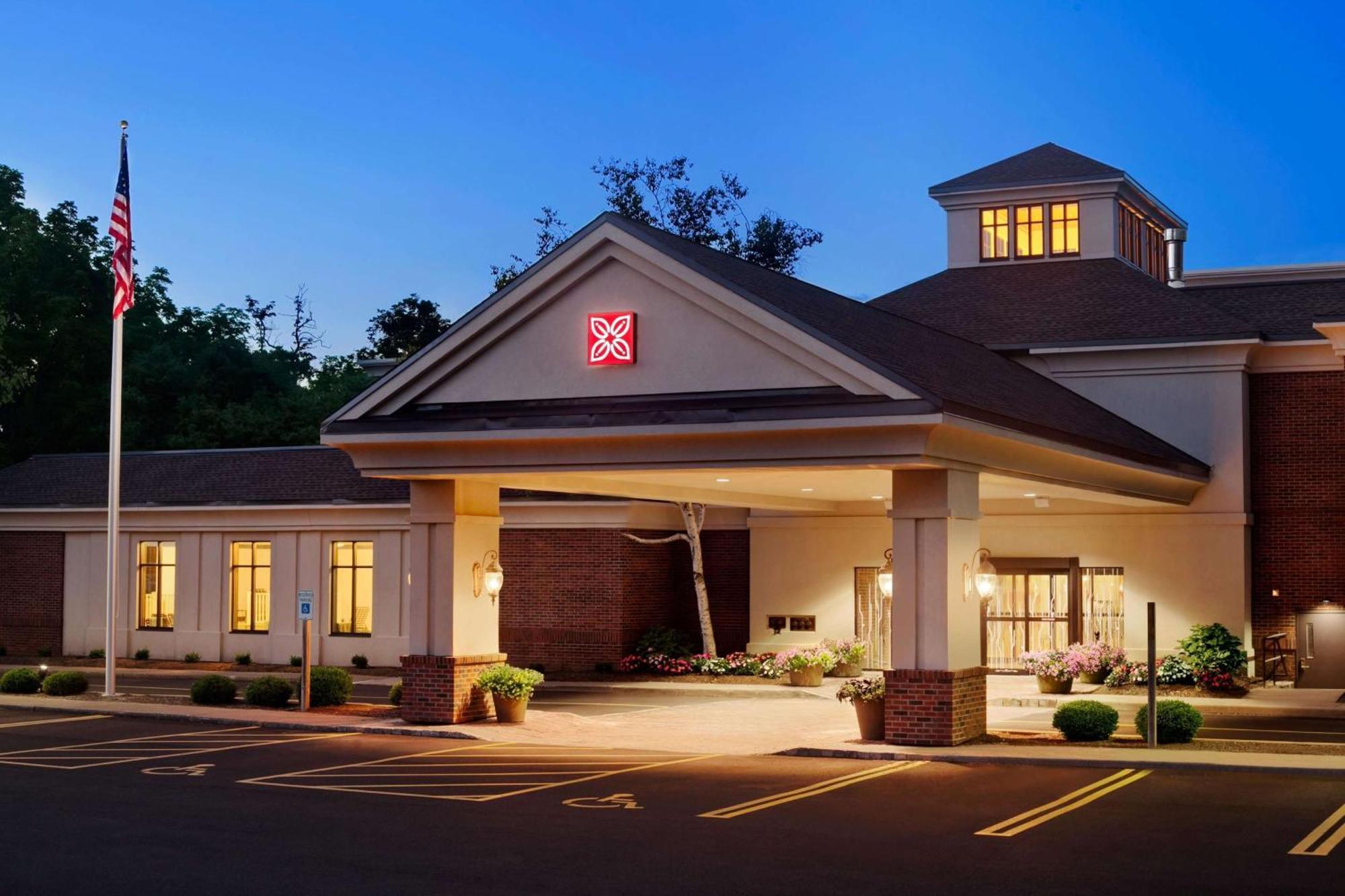 Hilton Garden Inn Rochester/Pittsford Bushnell Basin Экстерьер фото