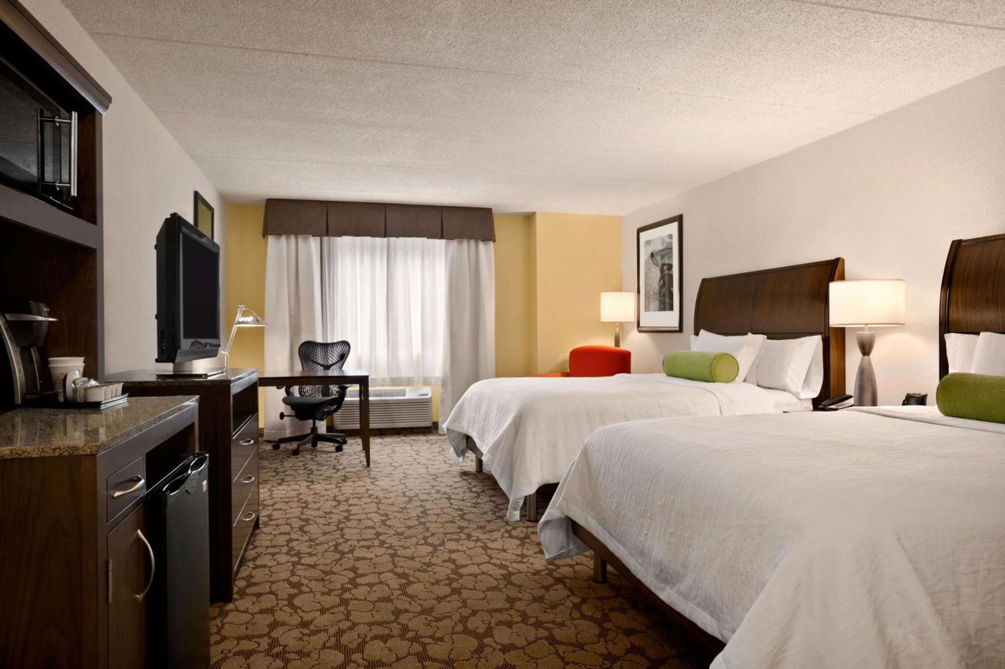 Hilton Garden Inn Rochester/Pittsford Bushnell Basin Экстерьер фото